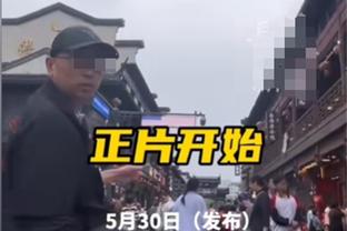 跟队记者：卡马文加未参加皇马今日合练，他仍单独训练