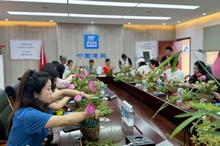 切尔西跟队：古斯托有望出战伯恩利，恩佐需应对时差很可能替补