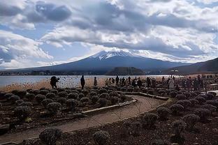 球衣球鞋及赛事官方用球赞助全面收缩，耐克正对男足运动失去兴趣